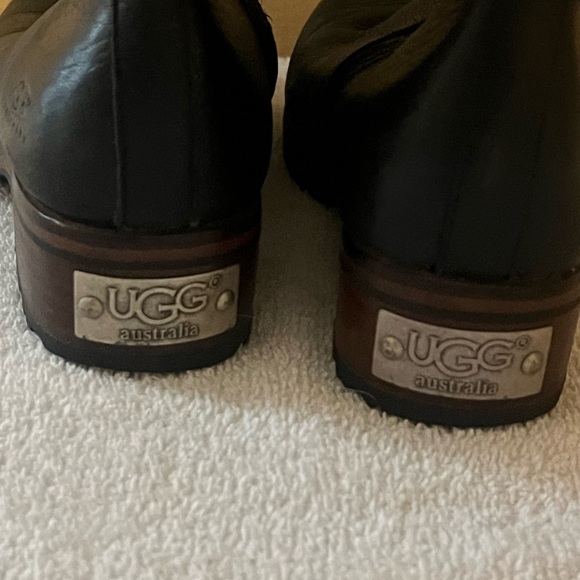 Ugg Leather & Sheepskin Zip Up Boots Sz 6 1/2 - Picture 6 of 15